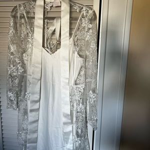 Le Rose - Grace Pearl Beaded Robe (with slip) Small